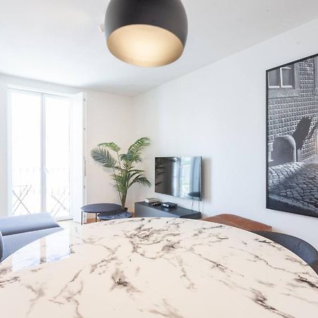 My Lx Flat Graca Lighting Design Apartment Лиссабон Экстерьер фото