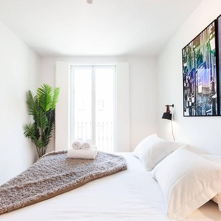 My Lx Flat Graca Lighting Design Apartment Лиссабон Экстерьер фото