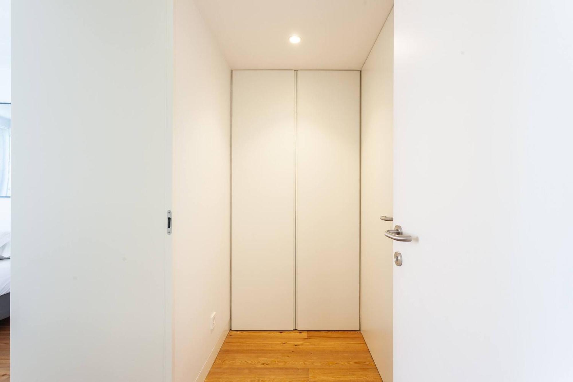 My Lx Flat Graca Lighting Design Apartment Лиссабон Экстерьер фото