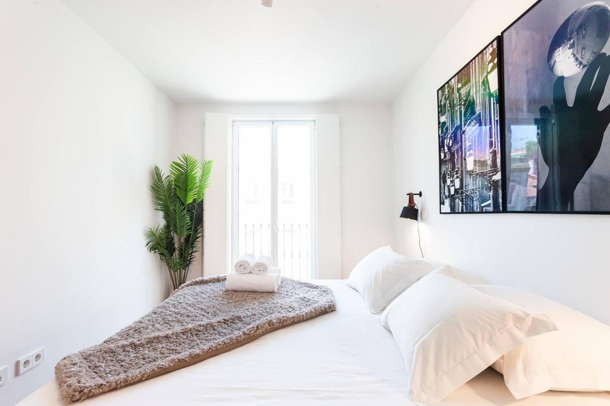 My Lx Flat Graca Lighting Design Apartment Лиссабон Экстерьер фото