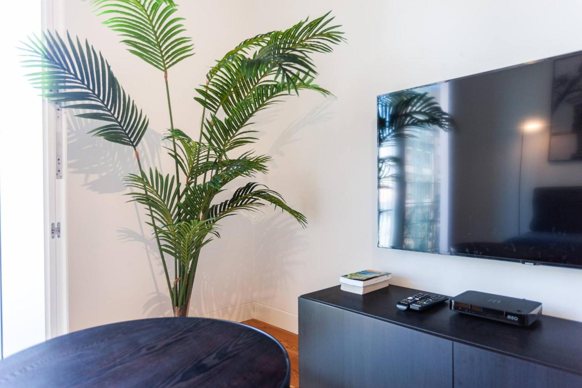 My Lx Flat Graca Lighting Design Apartment Лиссабон Экстерьер фото